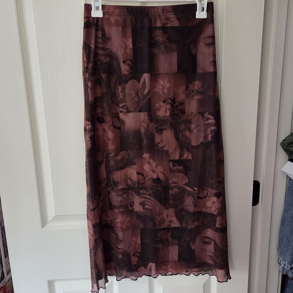 Esoteric Mesh Overlay Midi Skirt - Picture 3 of 7